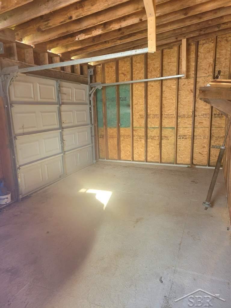 6335 Becker Road Saginaw, MI 48601 - Photo 12 of 14 50105943-11.JPG