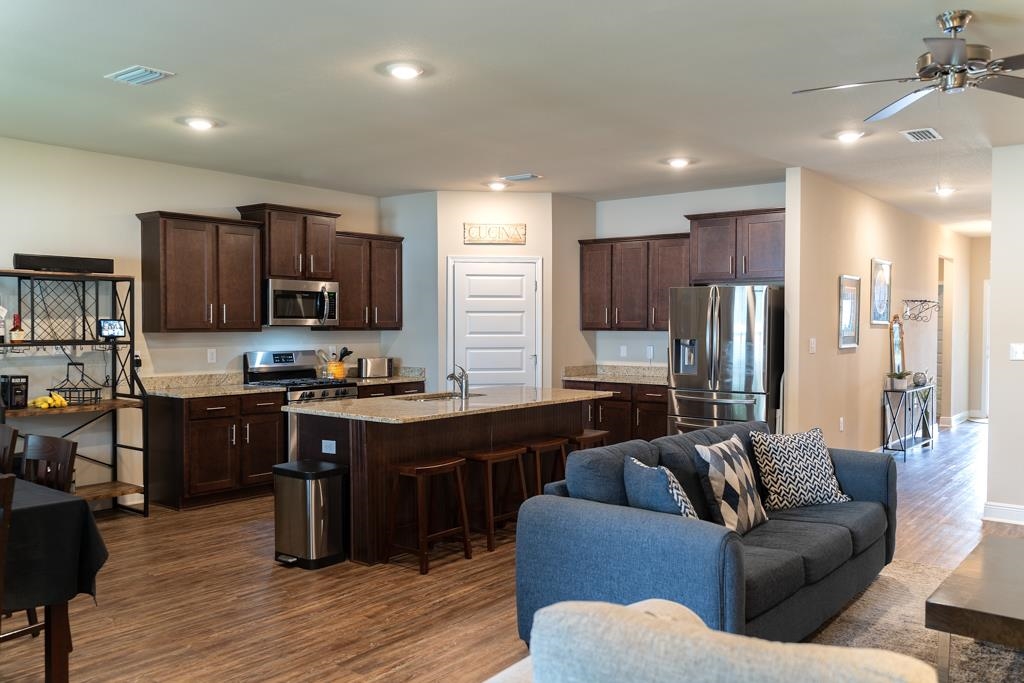 24365 Alydar Loop Daphne, AL 36526 - Photo 4 of 21