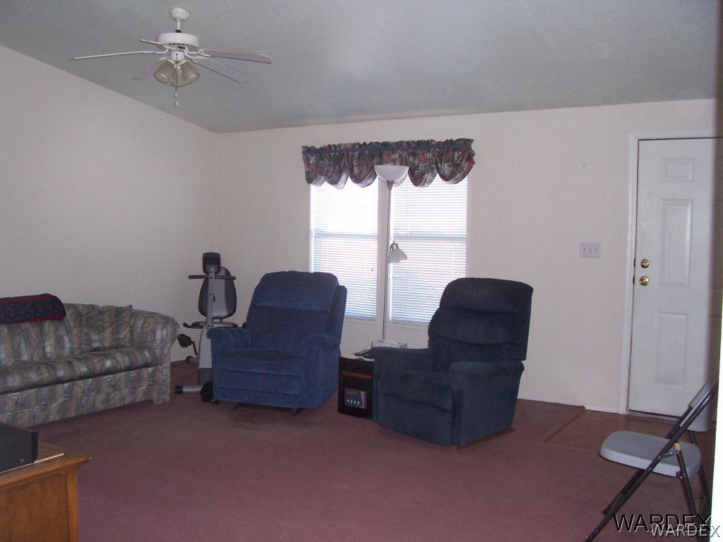 516 Davis Road Golden Valley, AZ 86413 - Photo 4 of 16 living room to front door