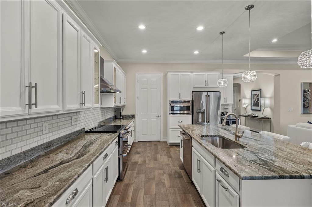 14769 Windward Lane Naples, FL 34114 - Photo 11 of 44