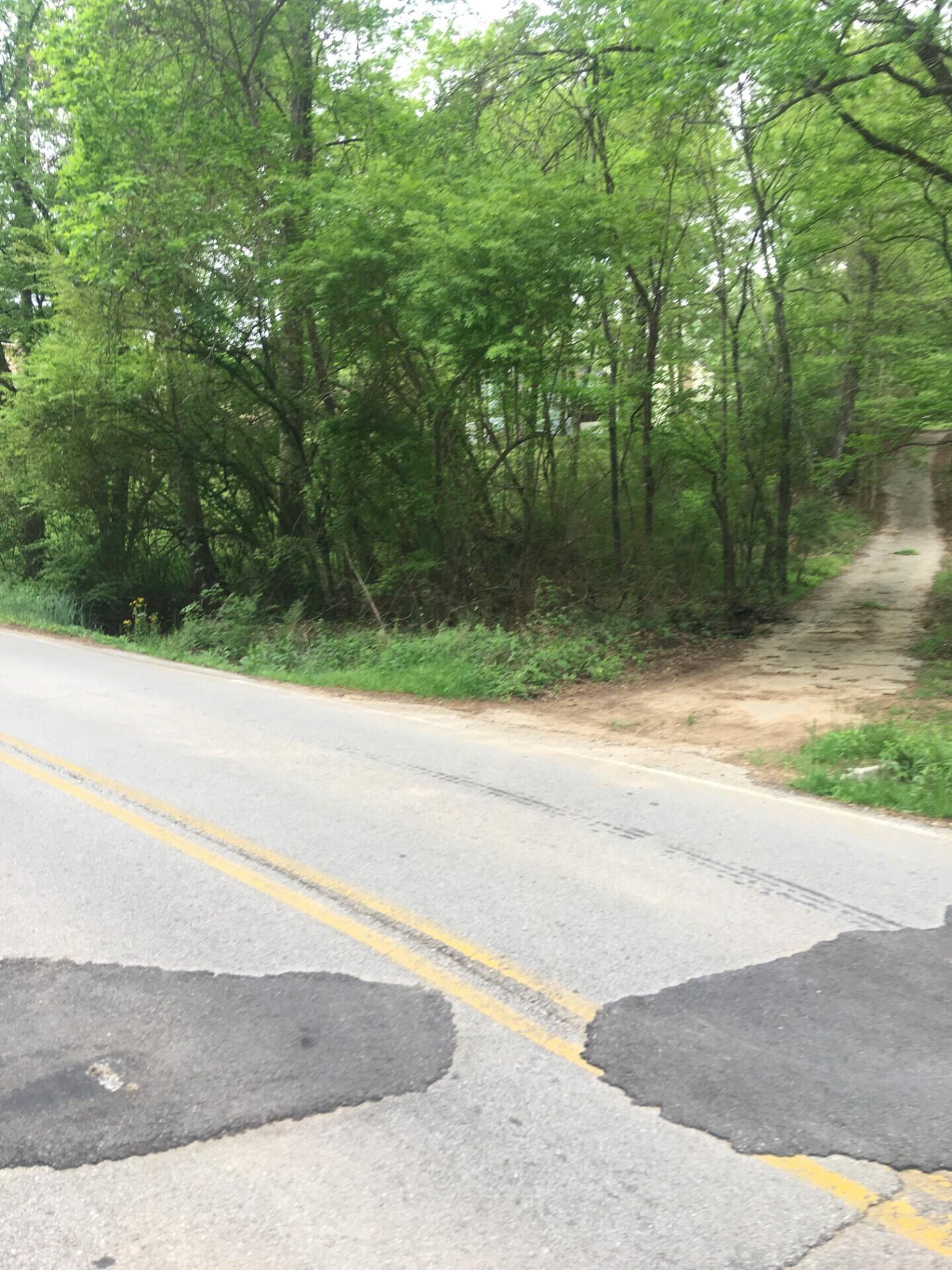 6666 Big Ridge Road Hixson, TN 37343 - Photo 5 of 16 6666 Big Ridge Road Hwy and Lane