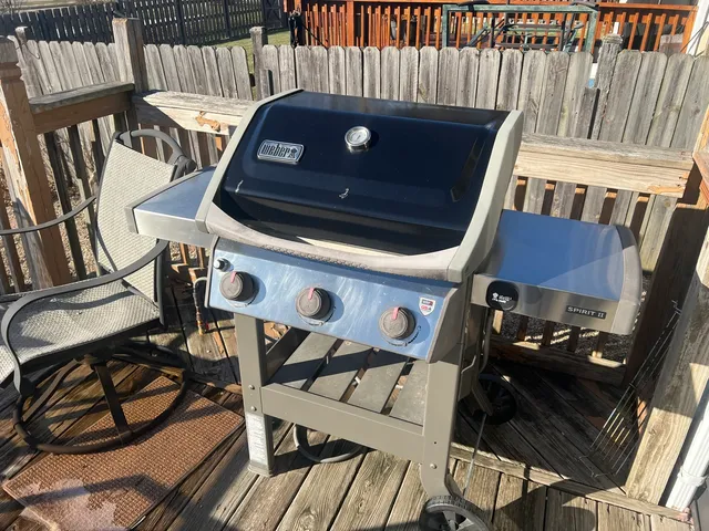 $2,600 | 2650 Cadbury Circle, Lake In The Hills, IL 60156