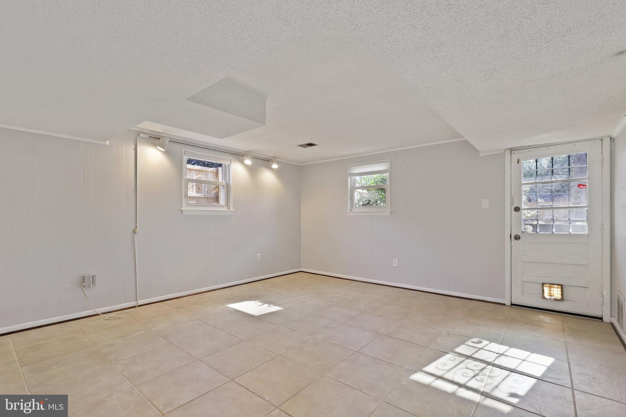 307 Pine Road Fort Washington, MD 20744 - Photo 42 of 61