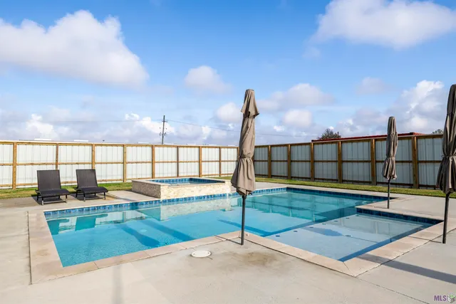 $455,000 | 301 Estate Drive, Houma, LA 70364