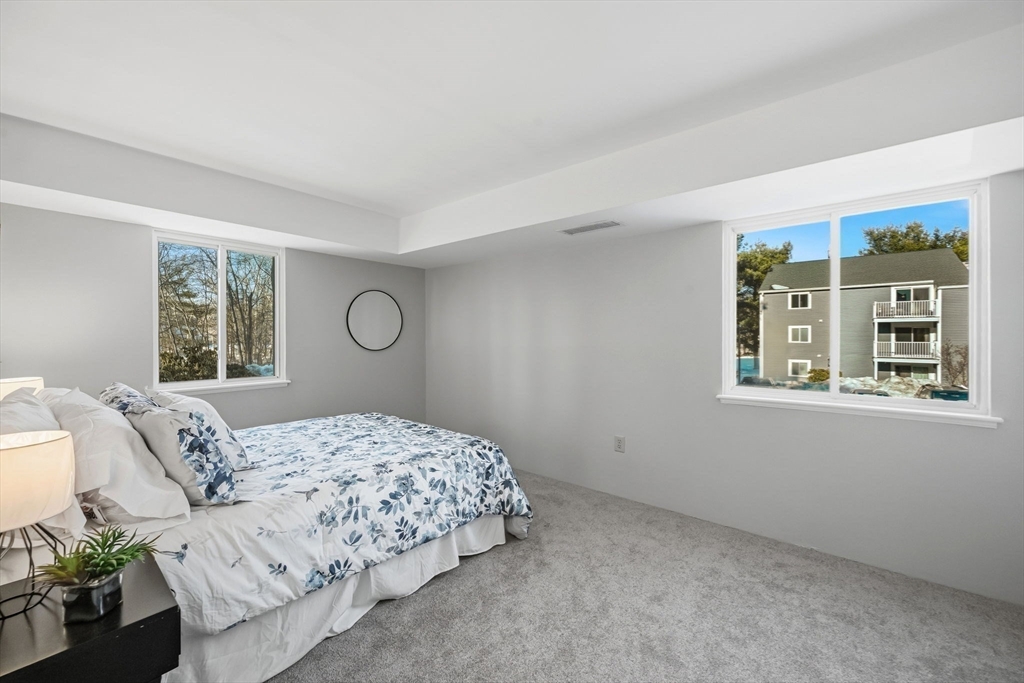 1 Post Oak Lane, Unit 19 Natick, MA 01760 - Photo 20 of 28