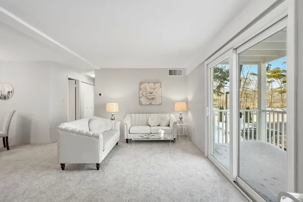 $409,500 | 1 Post Oak Lane, Unit 19, Natick, MA 01760