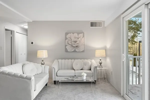 $409,500 | 1 Post Oak Lane, Unit 19, Natick, MA 01760