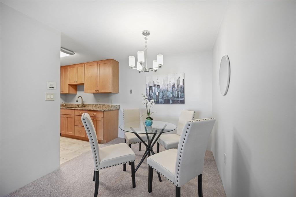 1 Post Oak Lane, Unit 19 Natick, MA 01760 - Photo 10 of 28