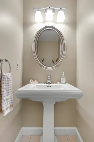 $885,000 | 52 North Bridgton Road, Waterford, ME 04088