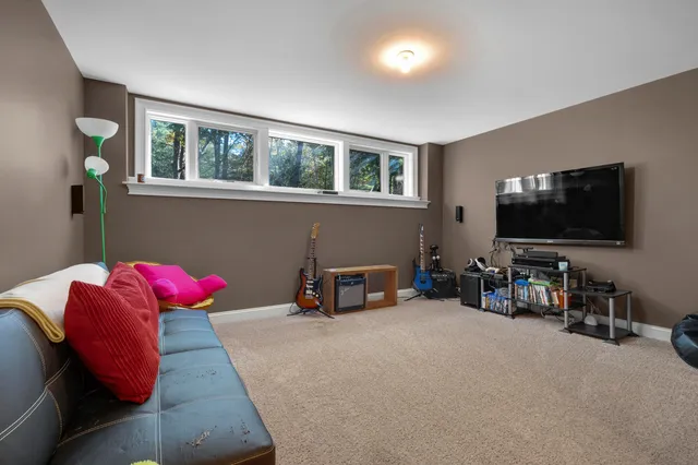 $885,000 | 52 North Bridgton Road, Waterford, ME 04088