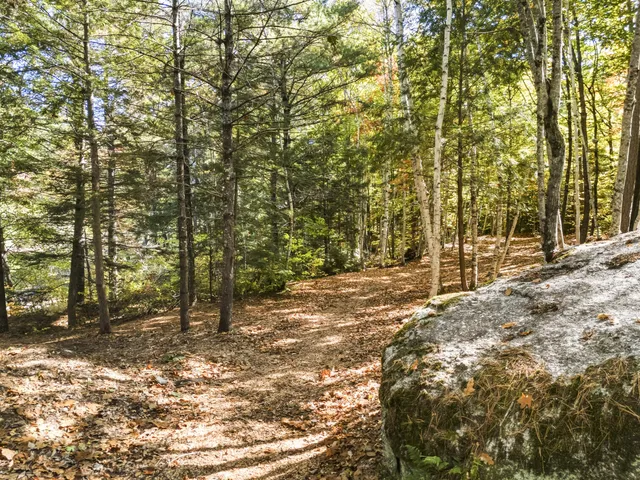 $885,000 | 52 North Bridgton Road, Waterford, ME 04088