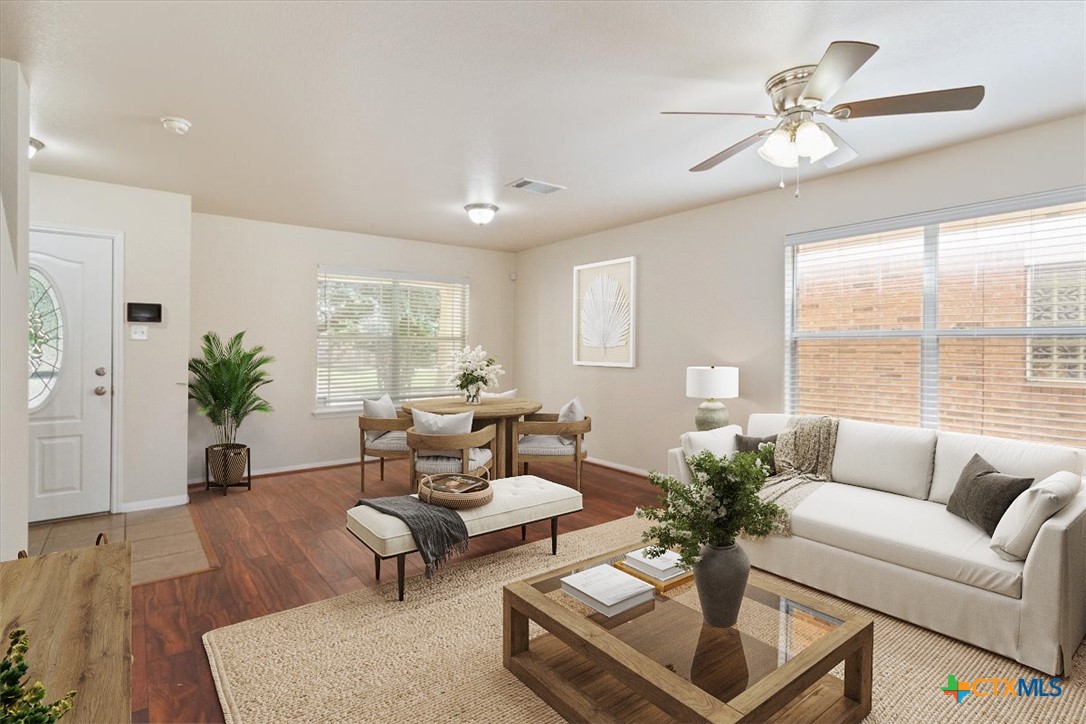 224 Starlight Drive Temple, TX 76502 - Photo 6 of 32 Living Room 1, downstairs.
