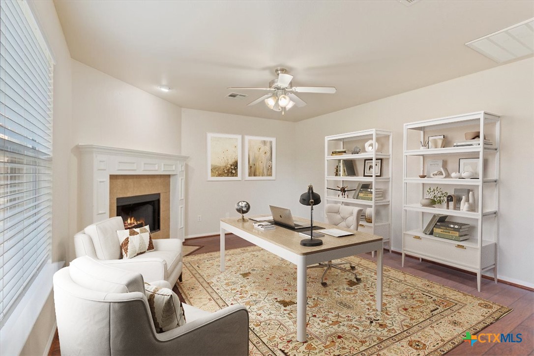 224 Starlight Drive Temple, TX 76502 - Photo 9 of 32 Living Room 2, downstairs.