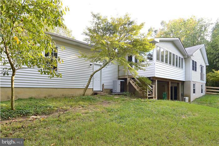 210 Grays Road Lothian, MD 20711 - Photo 25 of 30 Exterior (Rear)
