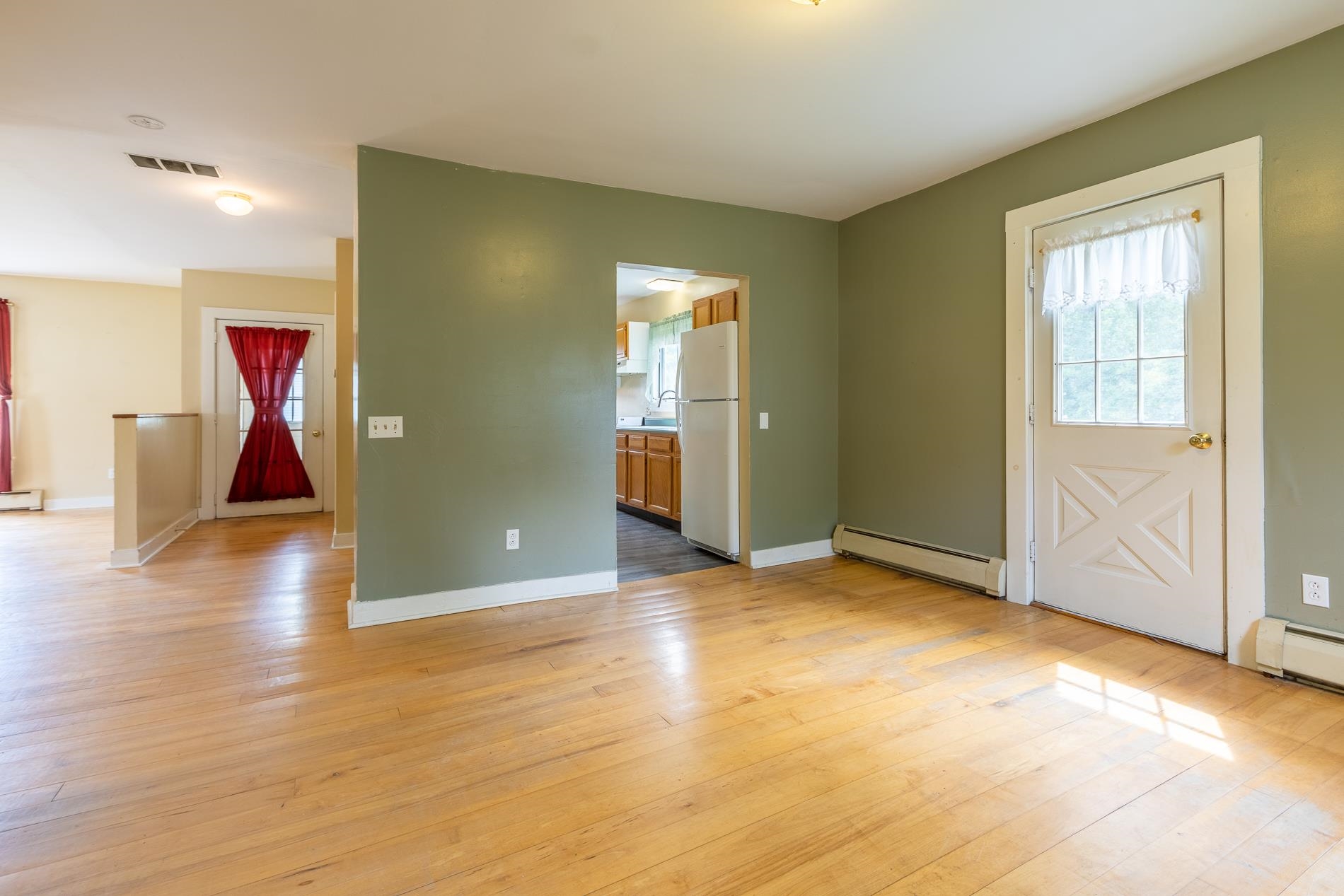 246 East Arlington Road Arlington, VT 05250 - Photo 10 of 38 Gallery Image 10