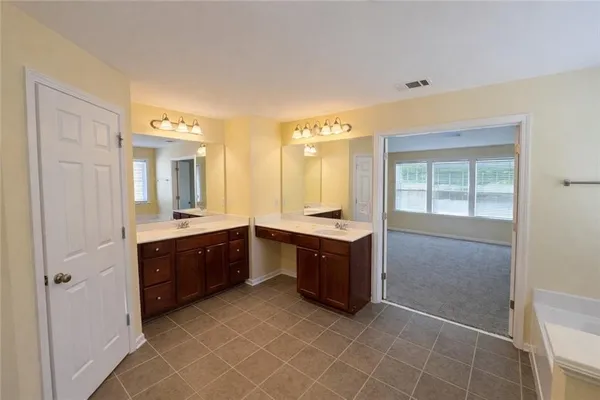 $2,750 | 197 Berkten Lane Northeast, Lawrenceville, GA 30043