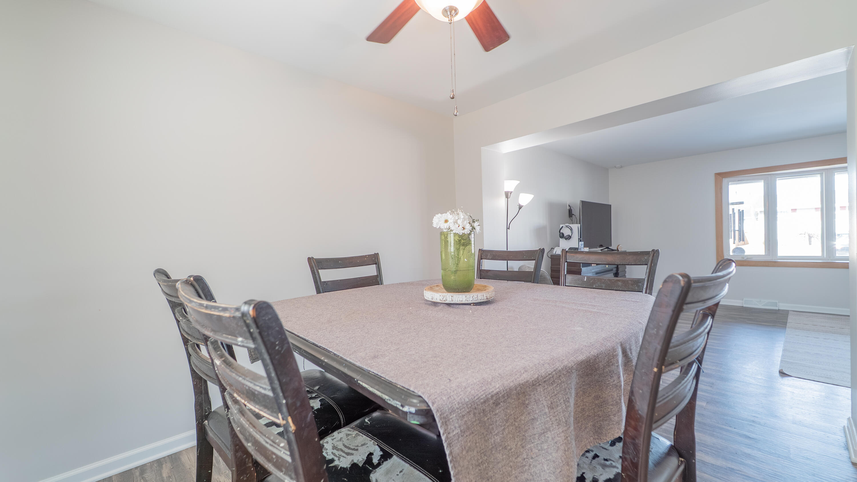 231 Minter Drive Griffith, IN 46319 - Photo 10 of 30 3000x1687