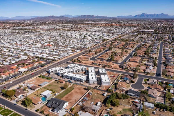 $2,495 | 432 South 32nd Street, Unit 112, Mesa, AZ 85204
