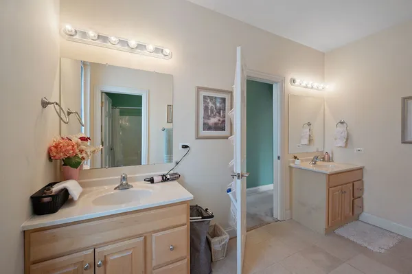 $1,299,900 | 28W280 Oak Creek Court, West Chicago, IL 60185