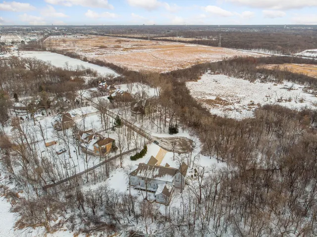 $1,350,000 | 28W280 Oak Creek Court, West Chicago, IL 60185