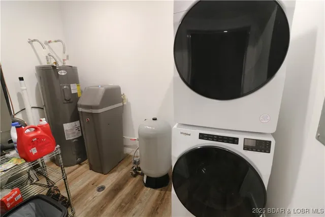 $799,000 | 444 Big Cedar Drive, Camdenton, MO 65020