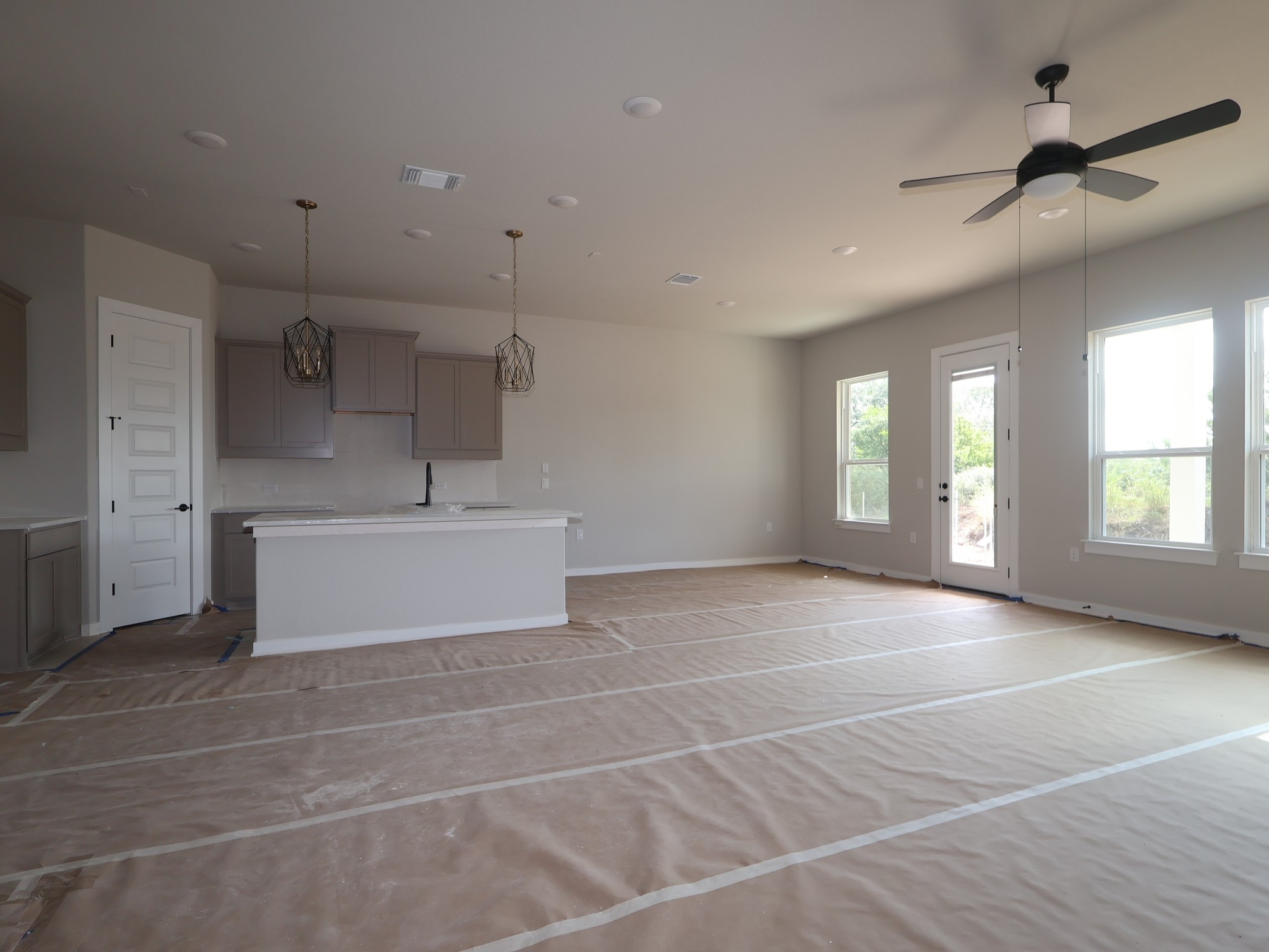 275 Callahan Loop Buda, TX 78610 - Photo 4 of 16