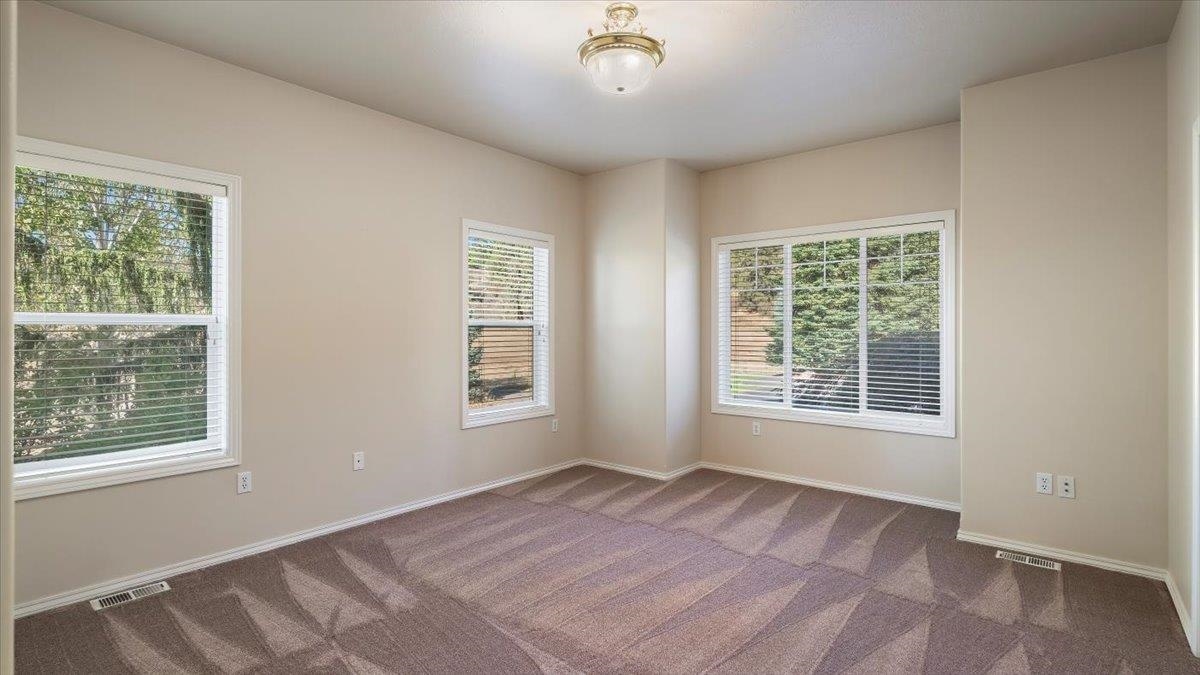 16815 North Greenbluff Road Colbert, WA 99005 - Photo 18 of 50
