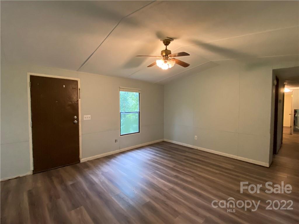 9 Jordan Road Swannanoa, NC 28778 - Photo 27 of 40 Gallery Image 27