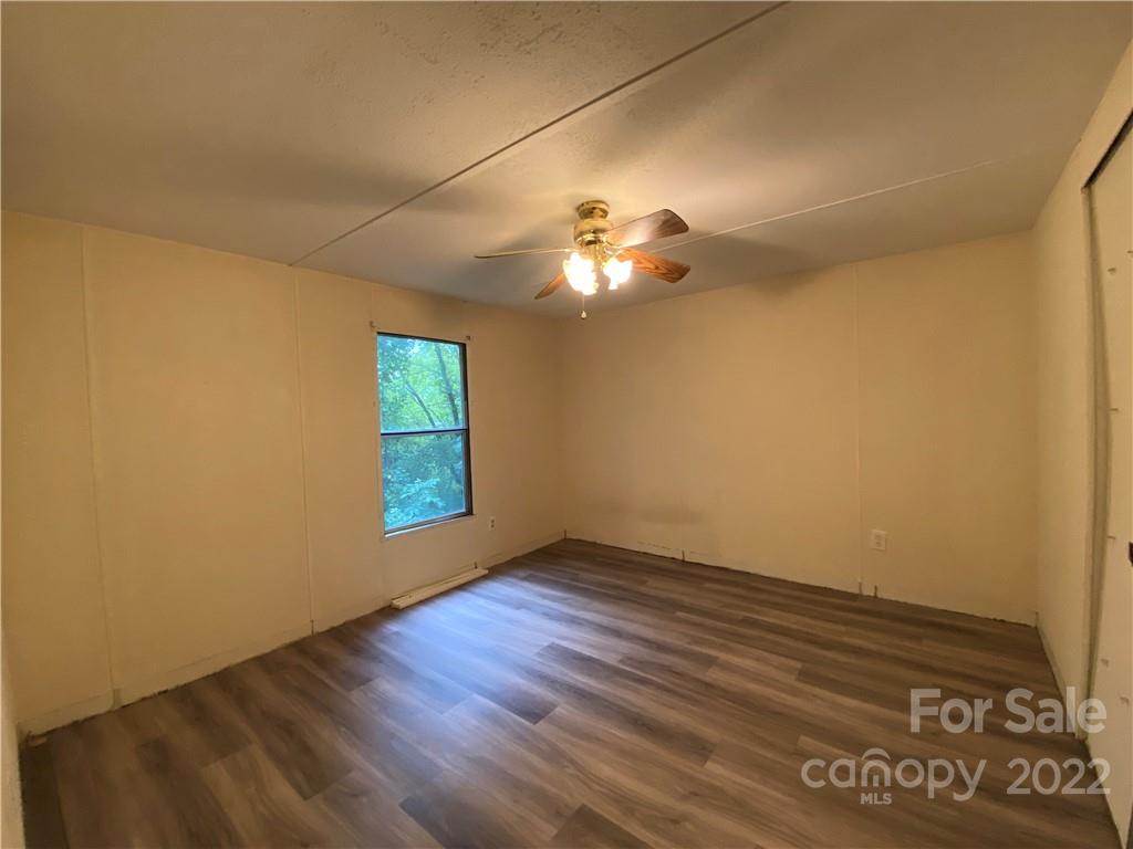 9 Jordan Road Swannanoa, NC 28778 - Photo 38 of 40 Gallery Image 38