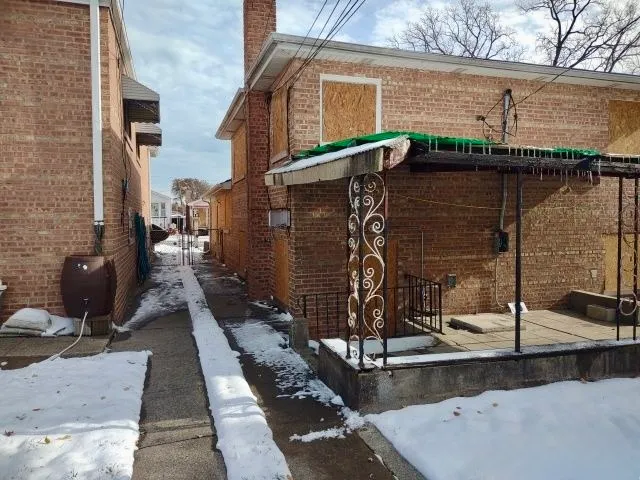 $159,900 | 9356 South Oglesby Avenue, Chicago, IL 60617