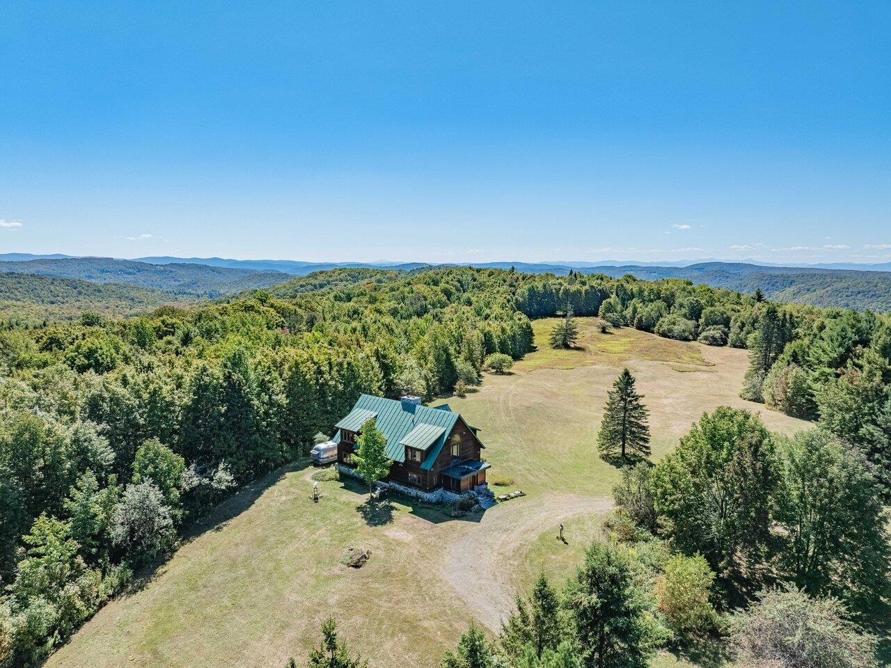 985 Grandview Road Williamstown, VT 05679 - Photo 4 of 58