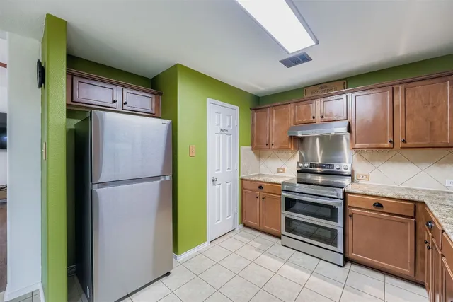 $325,000 | 1212 Hensley Drive, Leander, TX 78641