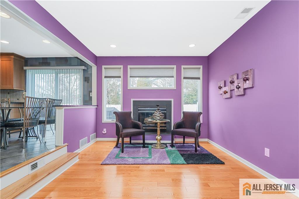 9 Alexander Road East Brunswick, NJ 08816 - Photo 13 of 38 Gallery Image 13