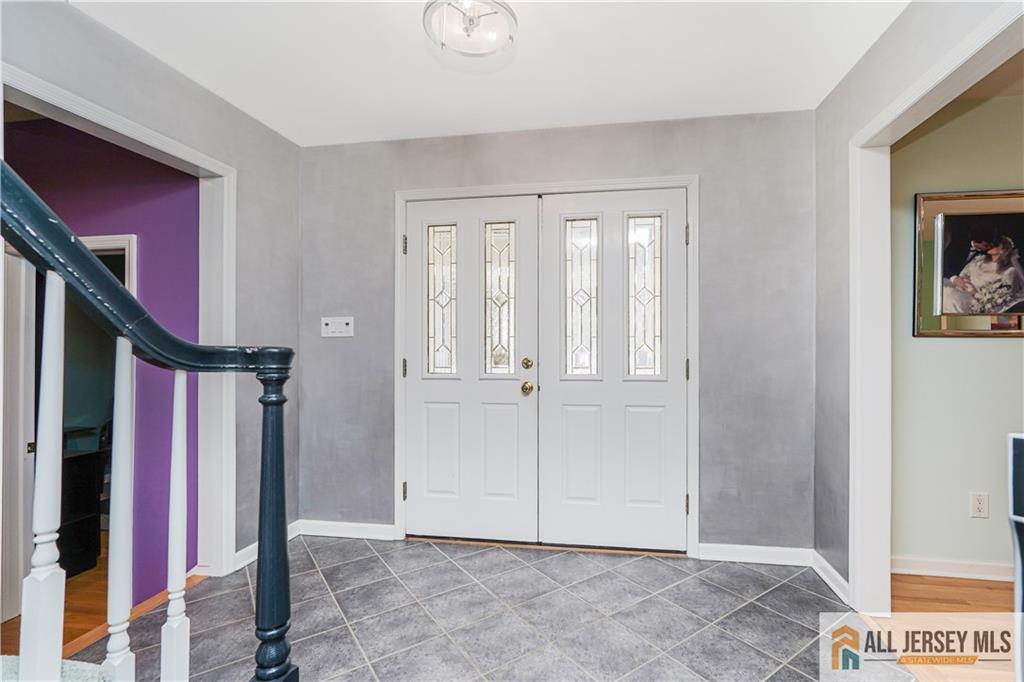 9 Alexander Road East Brunswick, NJ 08816 - Photo 3 of 38 Gallery Image 3