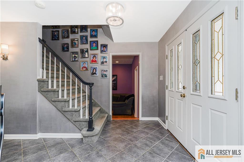 9 Alexander Road East Brunswick, NJ 08816 - Photo 4 of 38 Gallery Image 4
