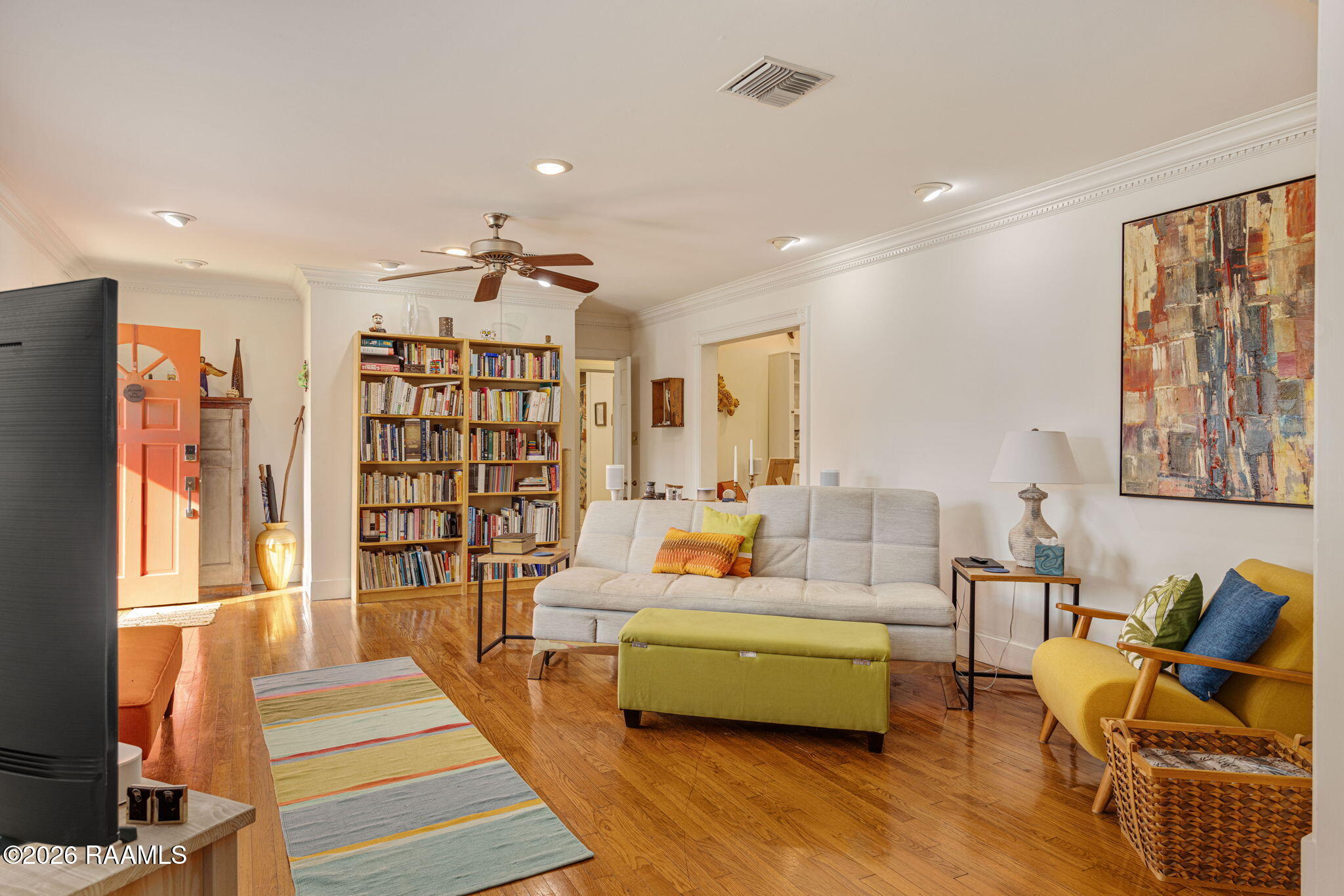 5-web-or-mls-706 Harding St-5