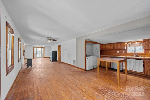 $349,000 | 99 Wakefield Drive, Hendersonville, NC 28792