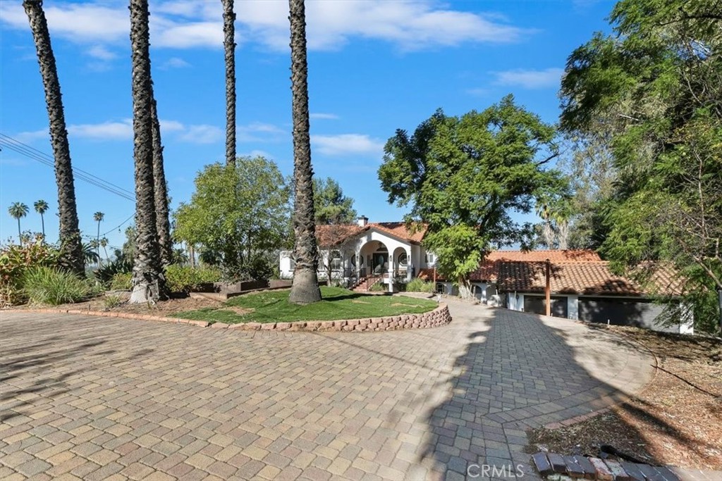 1619 Gratton Street Riverside, CA 92504 - Photo 8 of 62