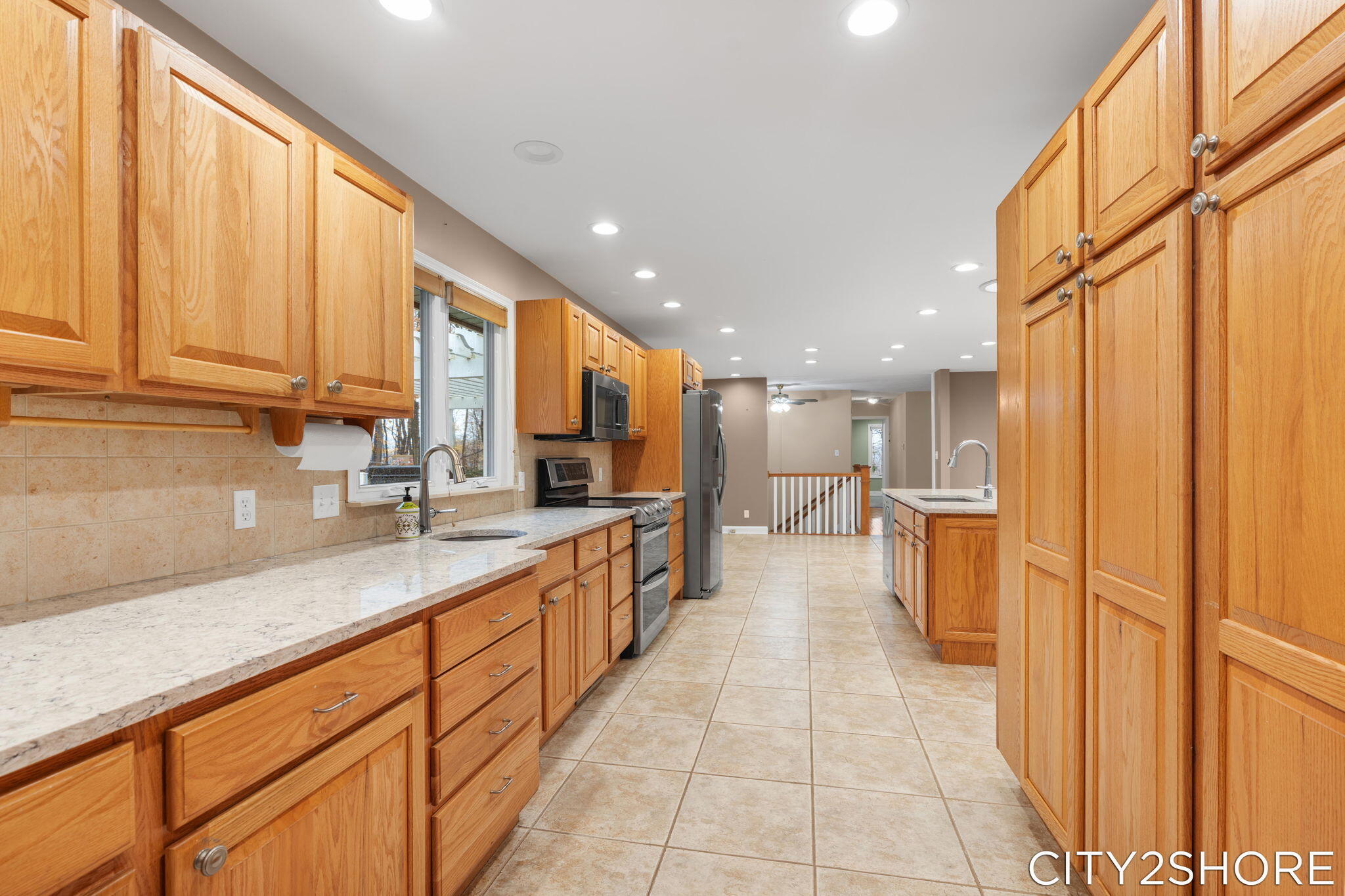 8351 Pleasant Ridge Court Jenison, MI 49428 - Photo 16 of 75 Kitchen