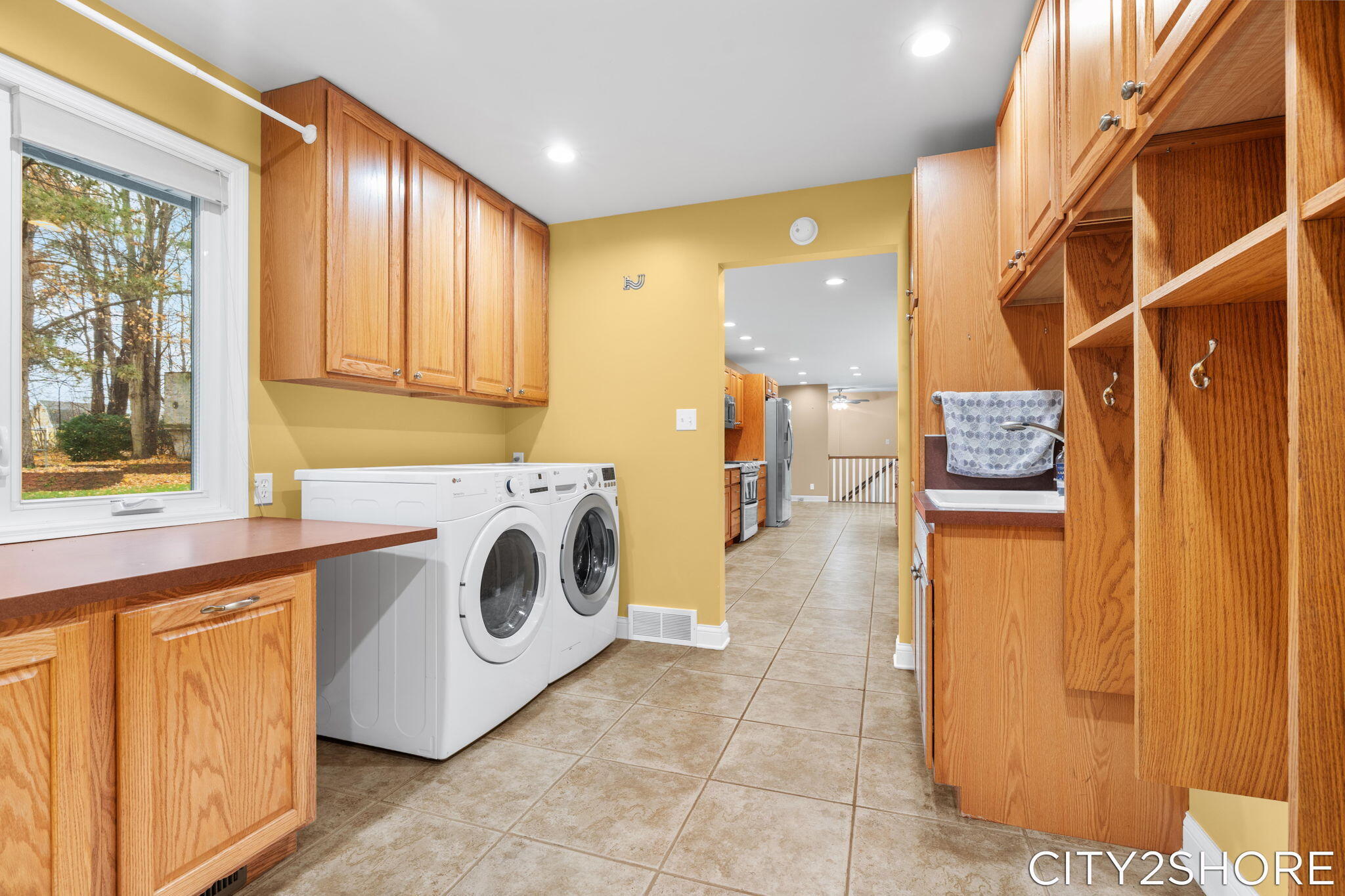 8351 Pleasant Ridge Court Jenison, MI 49428 - Photo 30 of 75 Laundry Mud Room