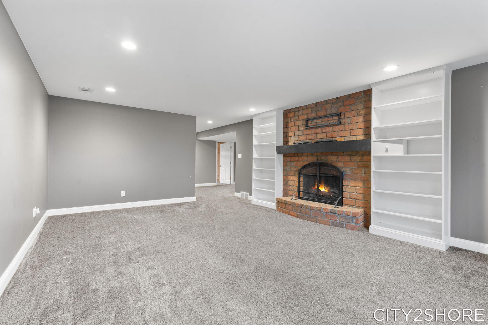 8351 Pleasant Ridge Court Jenison, MI 49428 - Photo 34 of 75 Lower Living