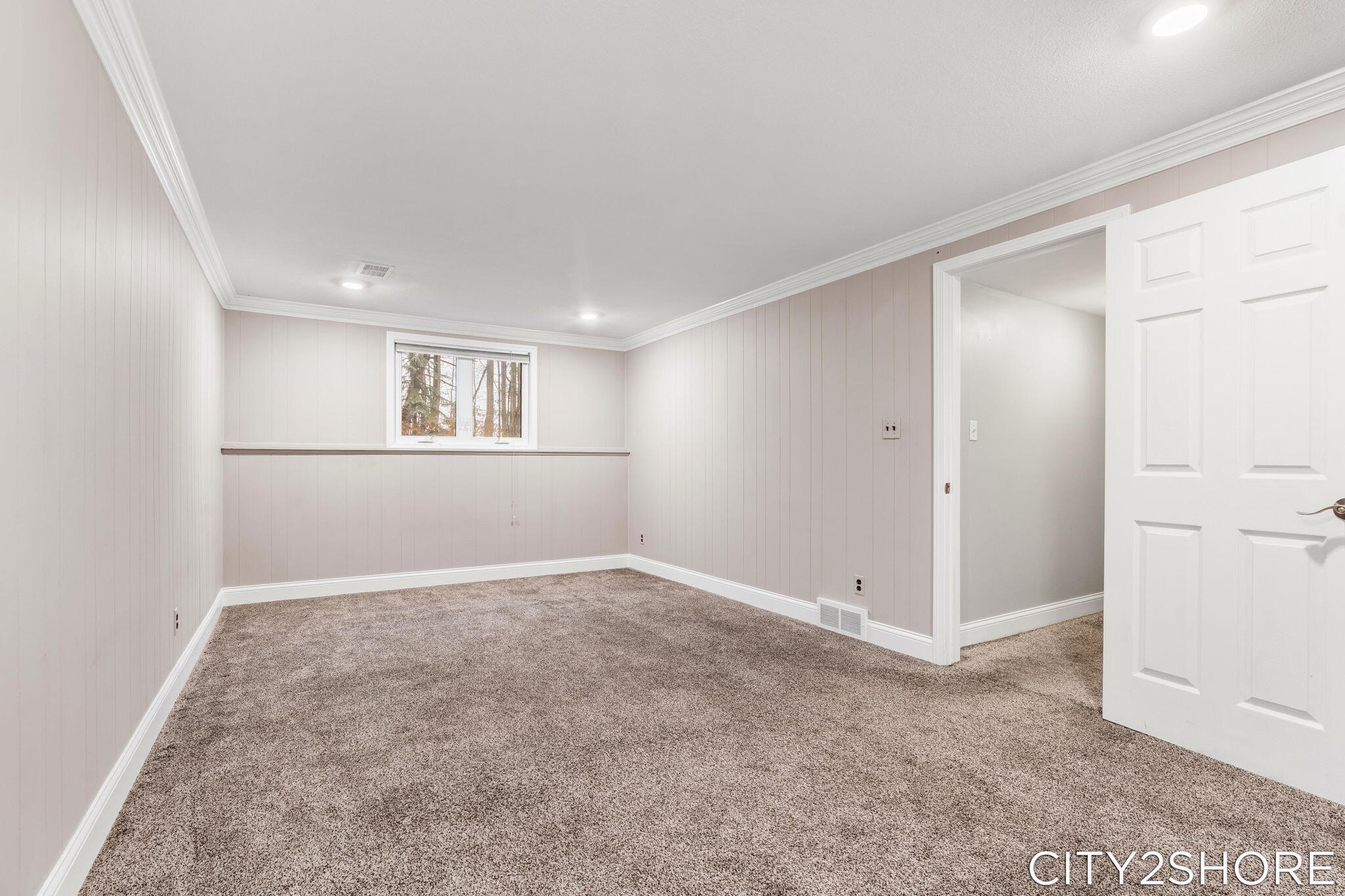 8351 Pleasant Ridge Court Jenison, MI 49428 - Photo 39 of 75 Lower Bedroom 4