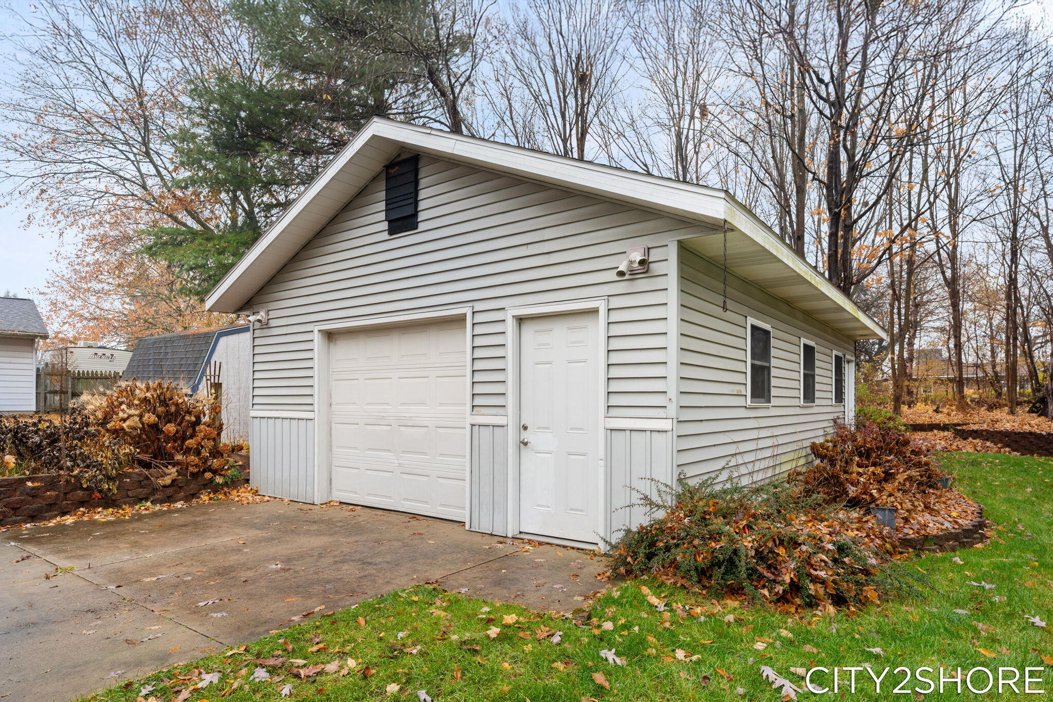 8351 Pleasant Ridge Court Jenison, MI 49428 - Photo 48 of 75 Additional Garage