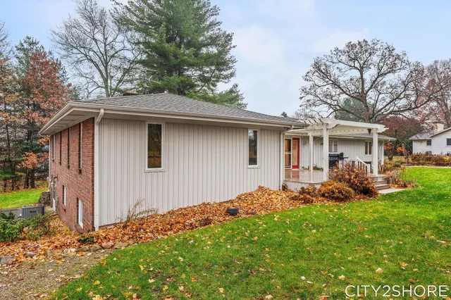 $509,000 | 8351 Pleasant Ridge Court, Jenison, MI 49428