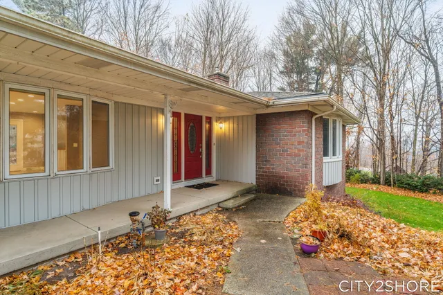 $509,000 | 8351 Pleasant Ridge Court, Jenison, MI 49428