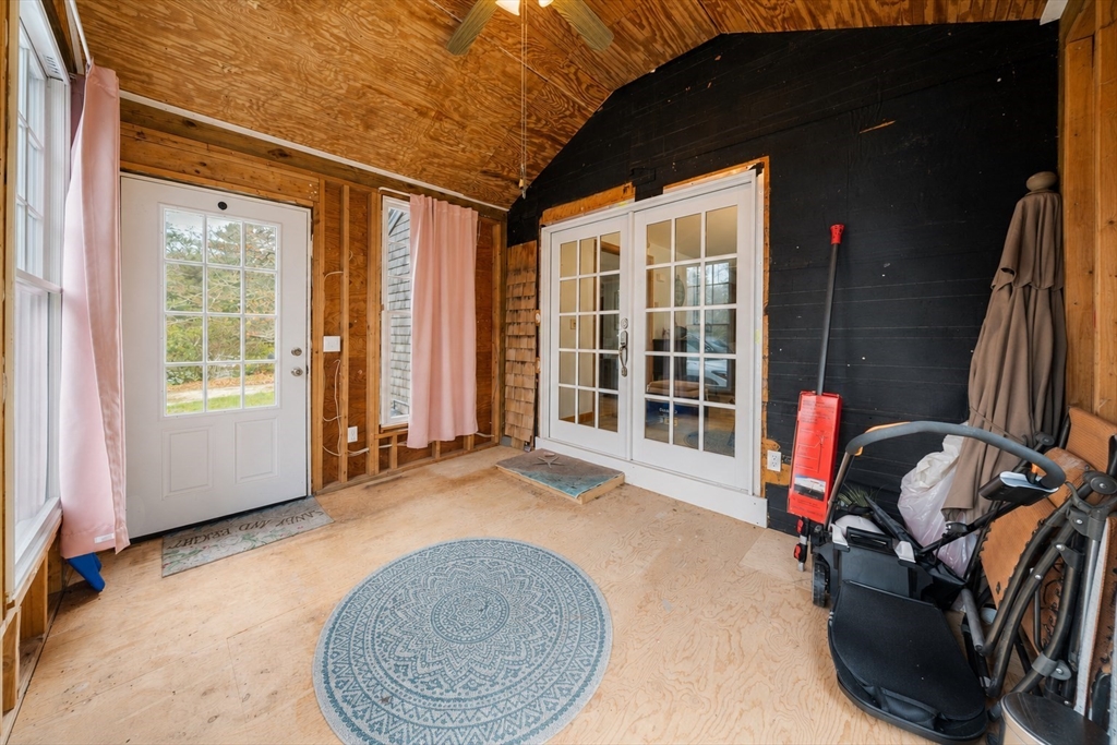 34 Newtown Road Sandwich, MA 02563 - Photo 3 of 18