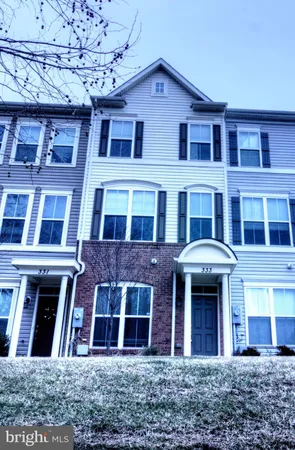$2,850 | 333 White Oak Way, Glen Burnie, MD 21061