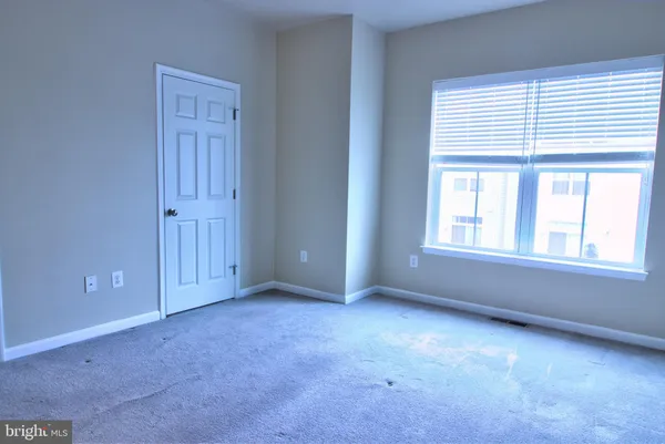 $2,850 | 333 White Oak Way, Glen Burnie, MD 21061