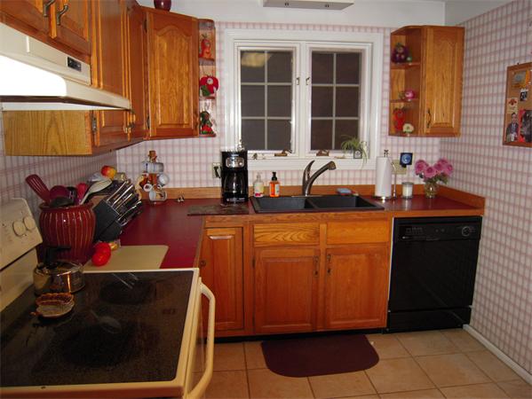 175 Plumtree Road Sunderland, MA 01375 - Photo 13 of 22