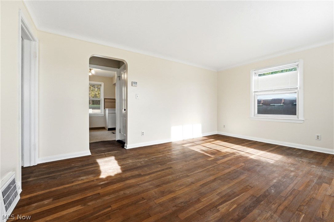 6210 Crossview Road Seven Hills, OH 44131 - Photo 22 of 45